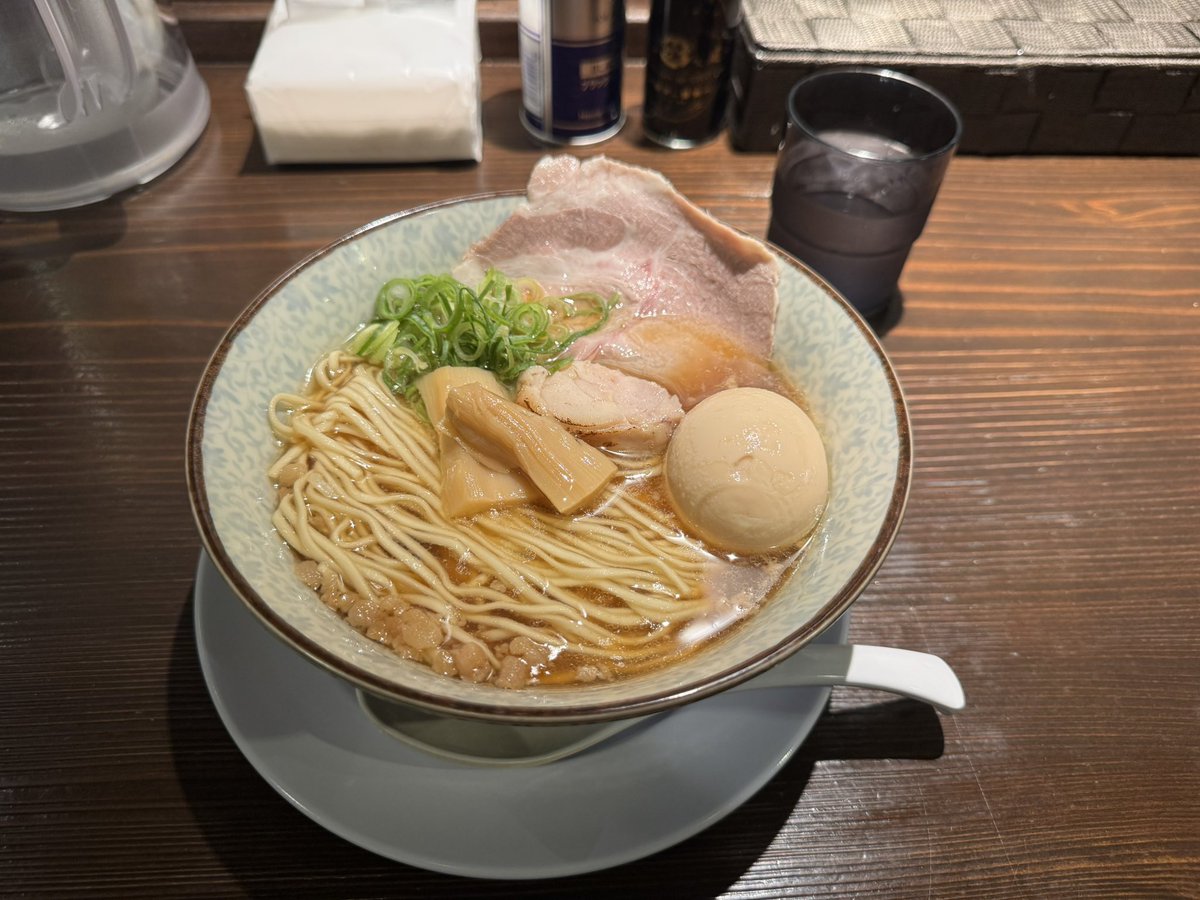 もか tweet media