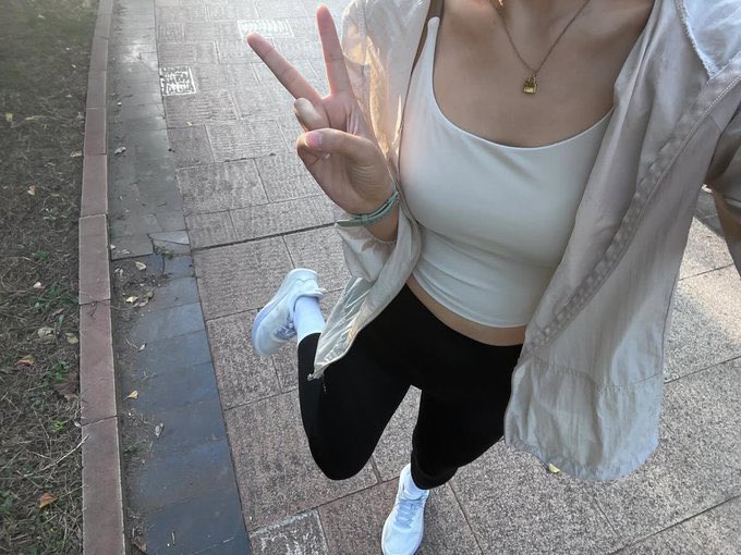 Deb丹丹 tweet media