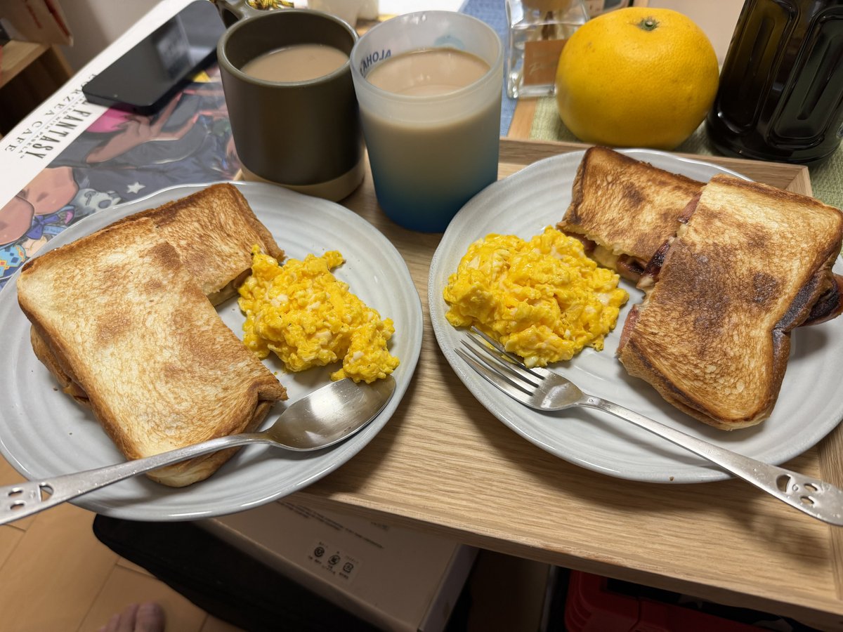 朝兼昼兼オヤツなご飯(*´ω｀*)