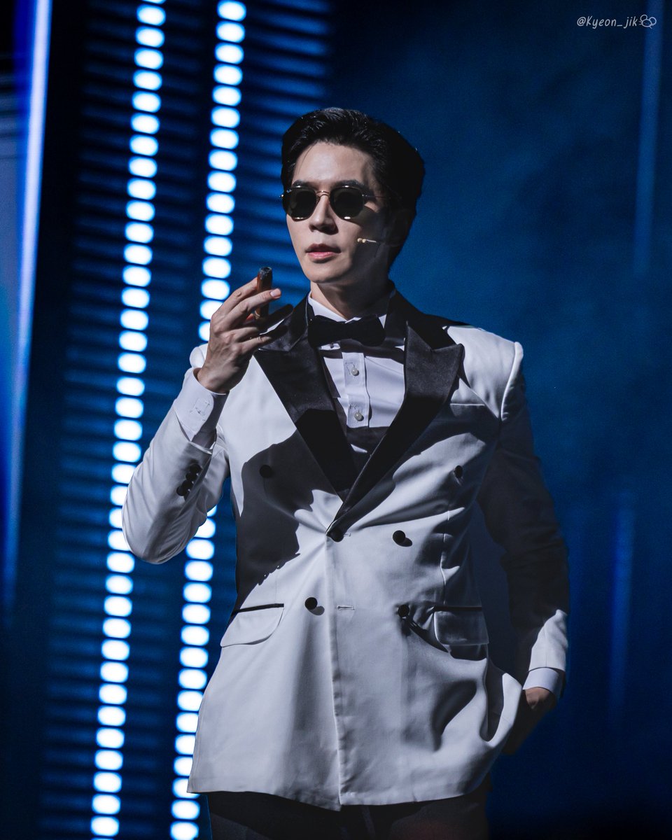 뮤찍 tweet media