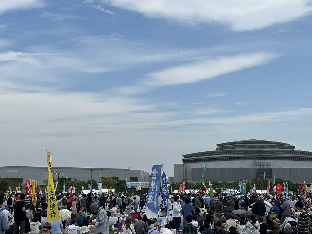 夏葉社 tweet media