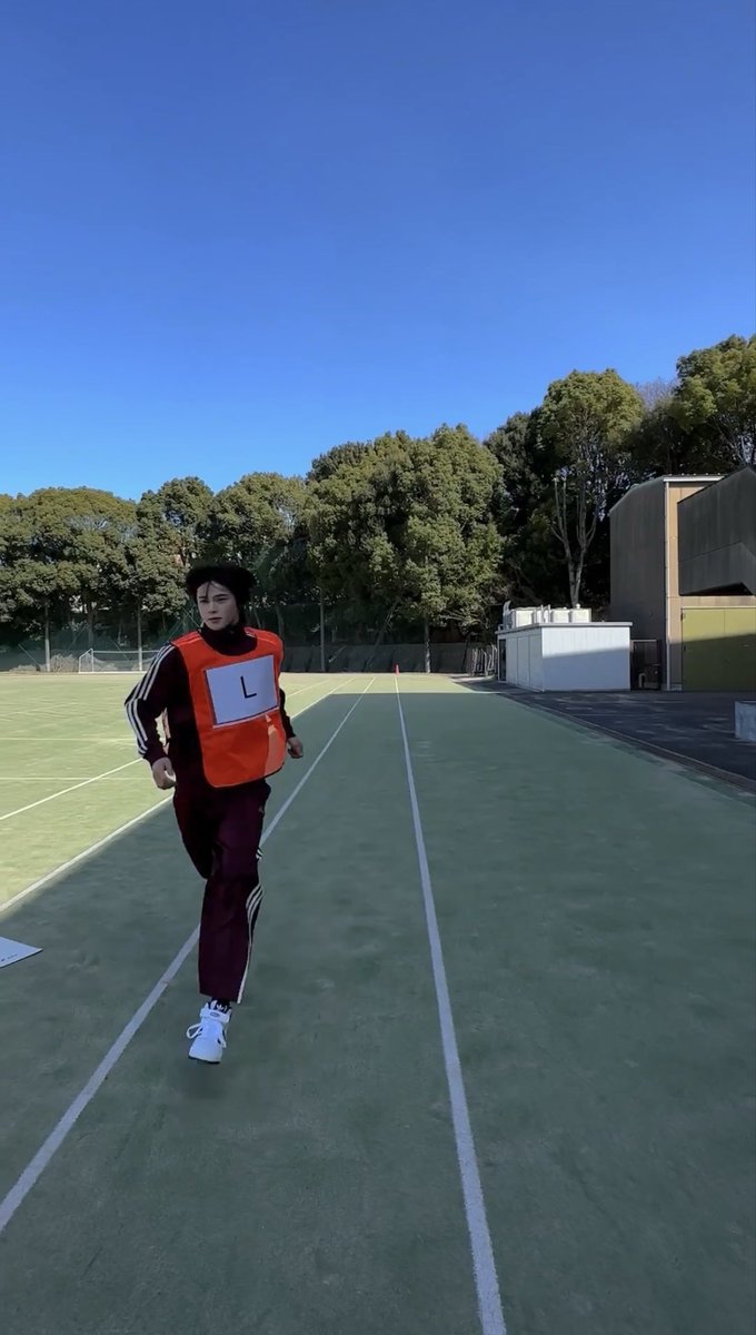 kouharuky's tweet image. フォーム綺麗🏃‍♂️
どんな顔して走ってるのかなぁ？
涼しげな顔して走ってました💚
#andTEAM
#K
#andTEAM_K