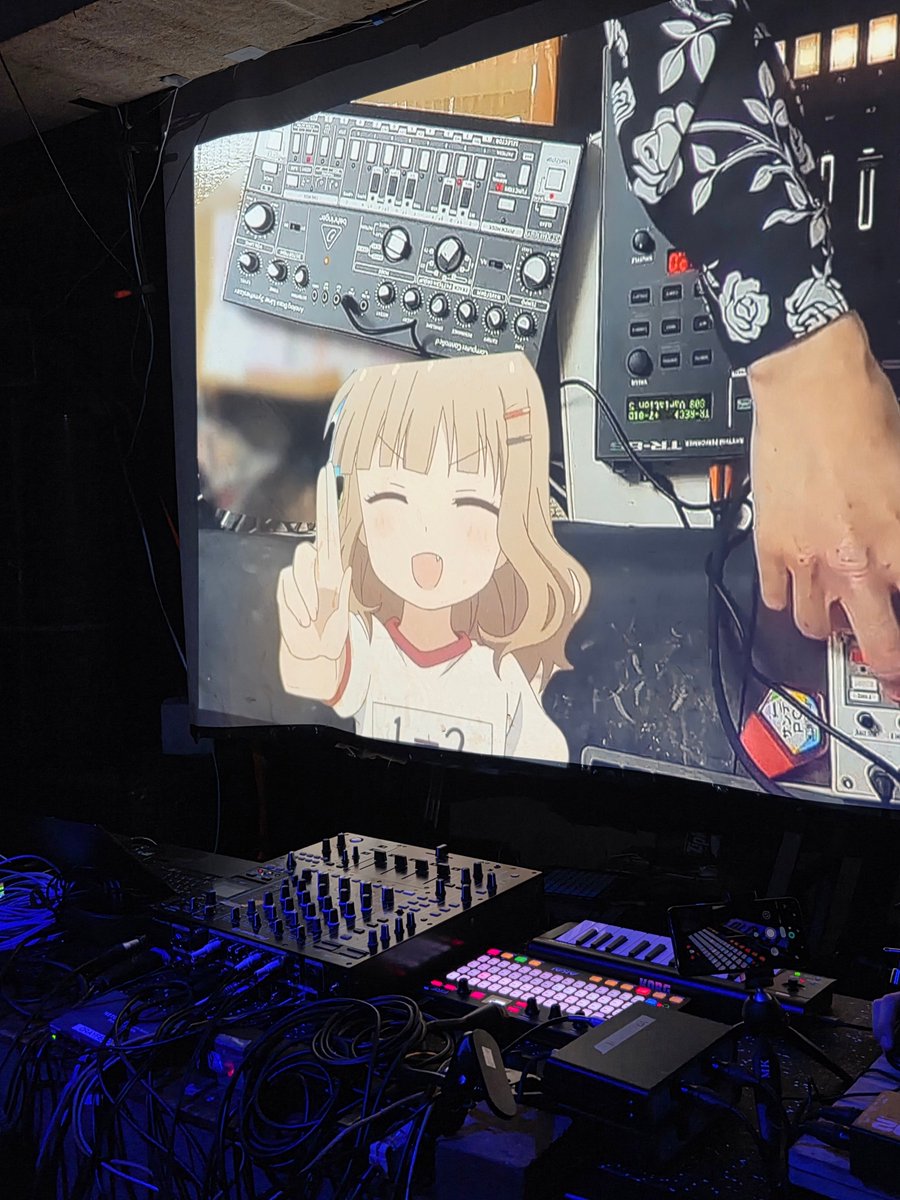 担当無し tweet media