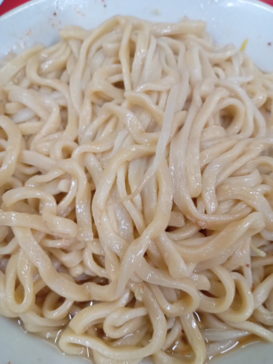 ラーメン二郎  越谷店
塩ラーメン 濃い卵W 🫚s 🌶️ ﾔｻｲs

GW営業感謝です🤩

今日はワケあって大人しめの盛りで👍️
しかし、少なめでも満足度は変わらず😍爆ウマ〜

ソッコーで食べ終え、
本日もたいへん美味しゅうございました💯💯💯💯💯😋🍜