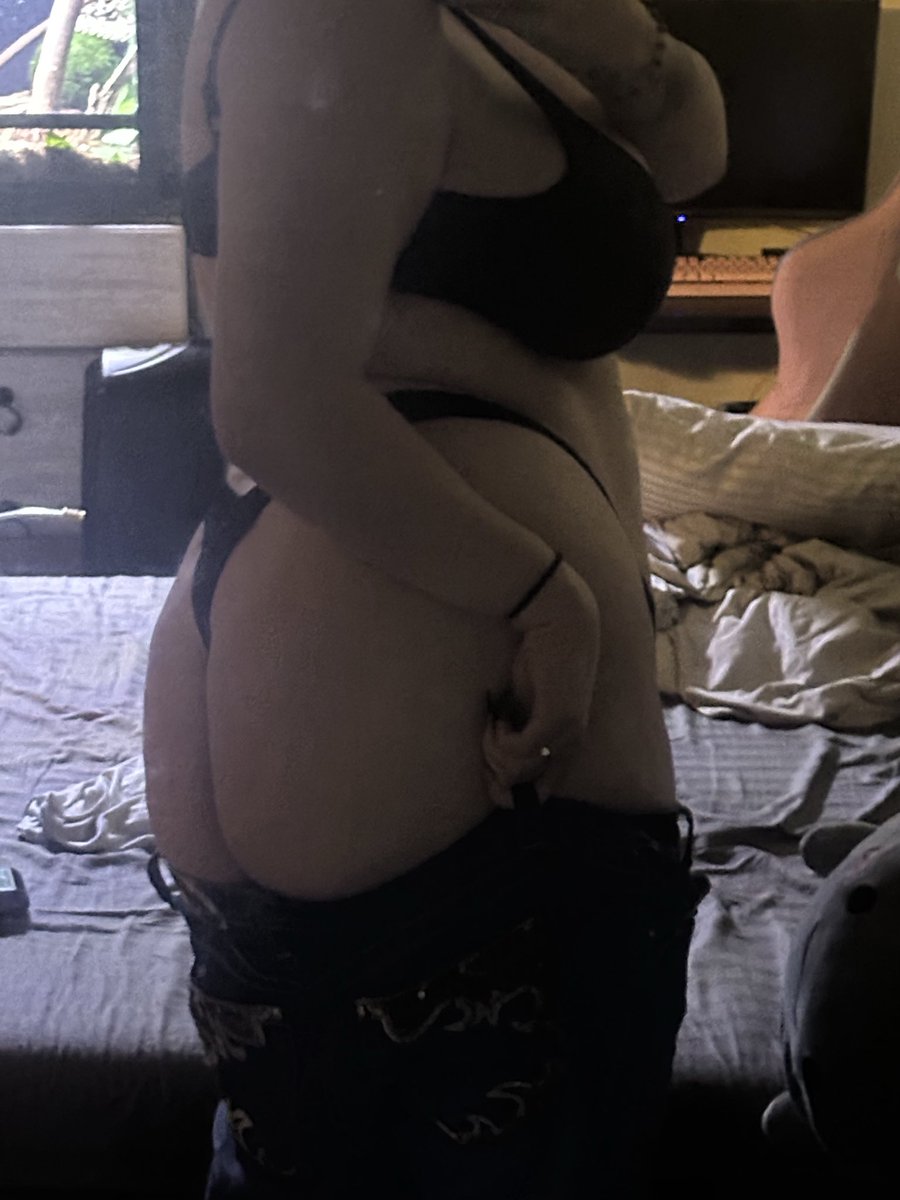 Evie Rose tweet media