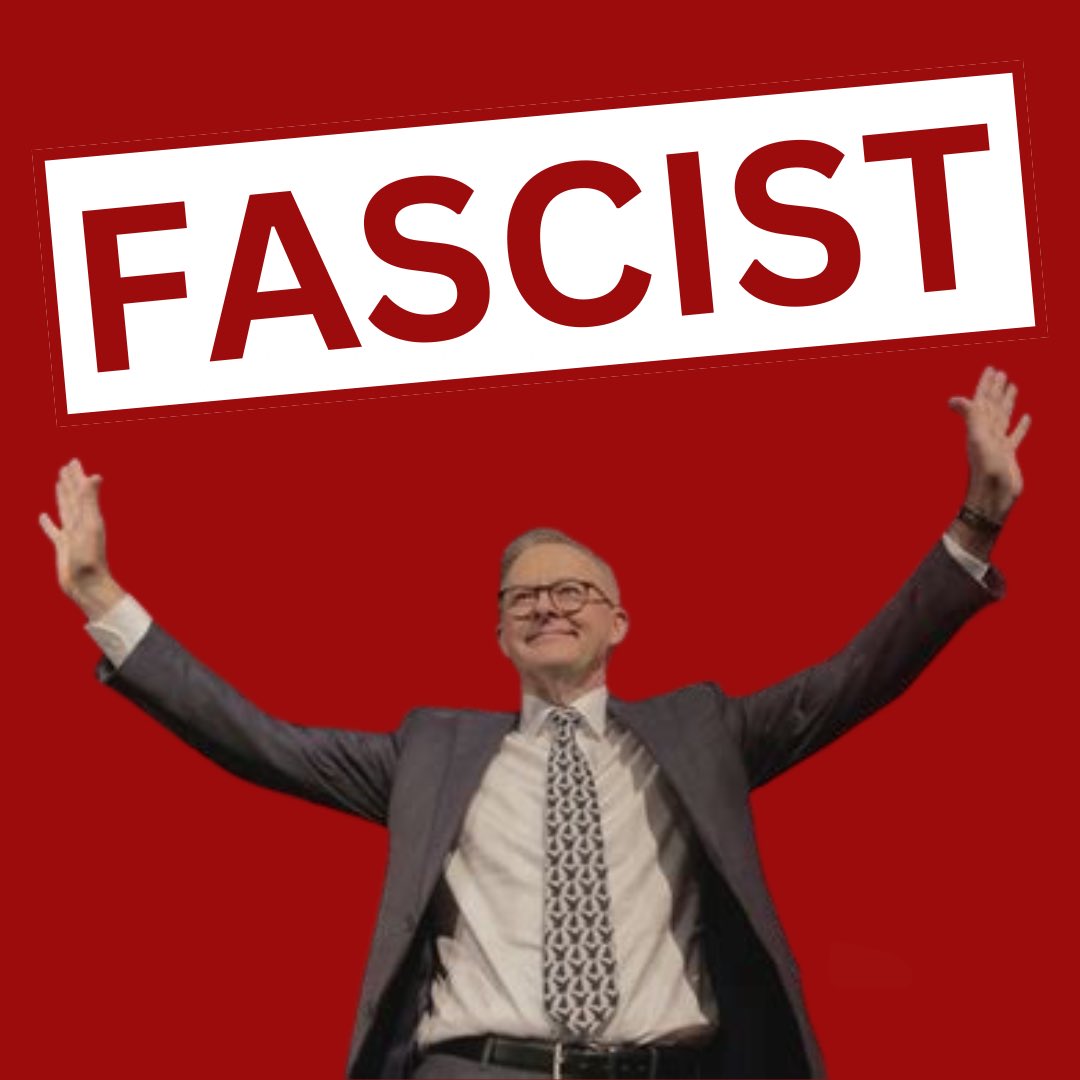 MrsS2023's tweet image. This bloke looks like a typical #Labor #Teal    

We need change, not the same

#OneNationAus