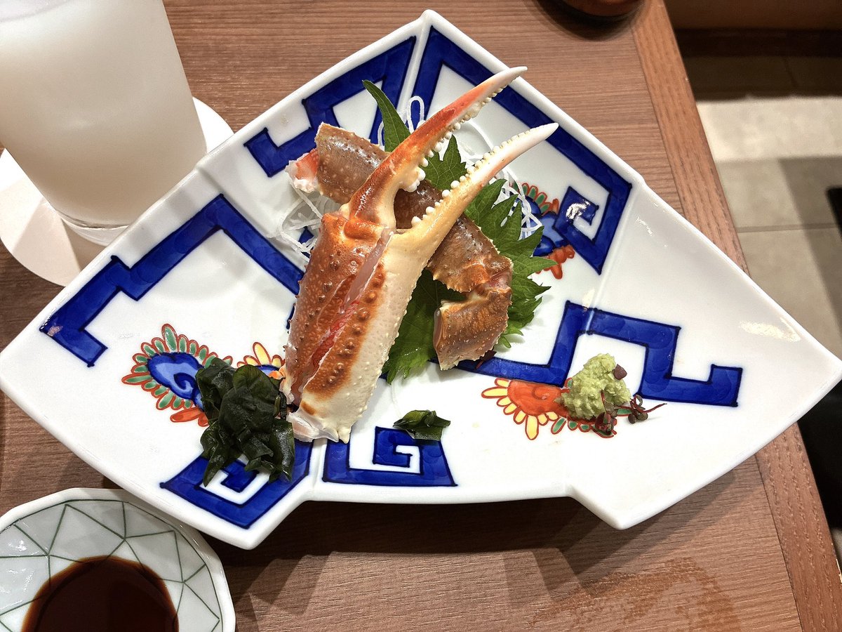 caluabell's tweet photo. かに https://t.co/iq41McnI7a