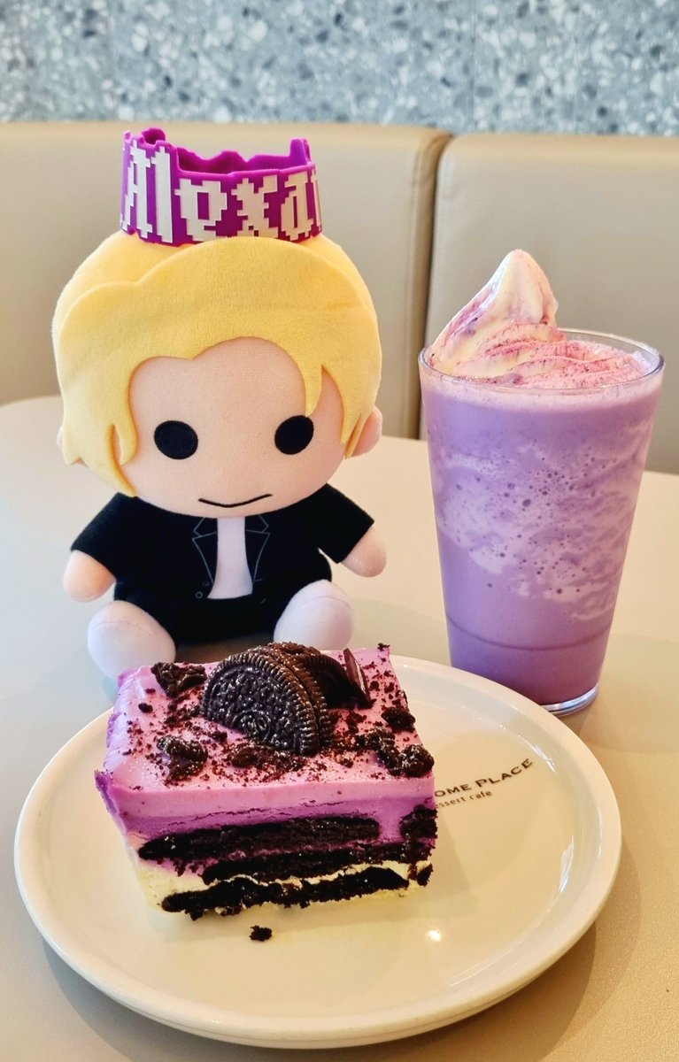 furiousnui's tweet photo. https://t.co/Y2JHlv6R5c

프로보크 아시아투어 발표일로부터 1년째 되는 날이므로 투썸의 프로보크 쉐이크와 프로보크 케이크를 먹기

今日はPROVOKE ASIA TOURが発表されてから1年目の日
プロヴォークシェイクとプロヴォークケーキ(※ウベ味)を食べました https://t.co/vlJLuSchCz