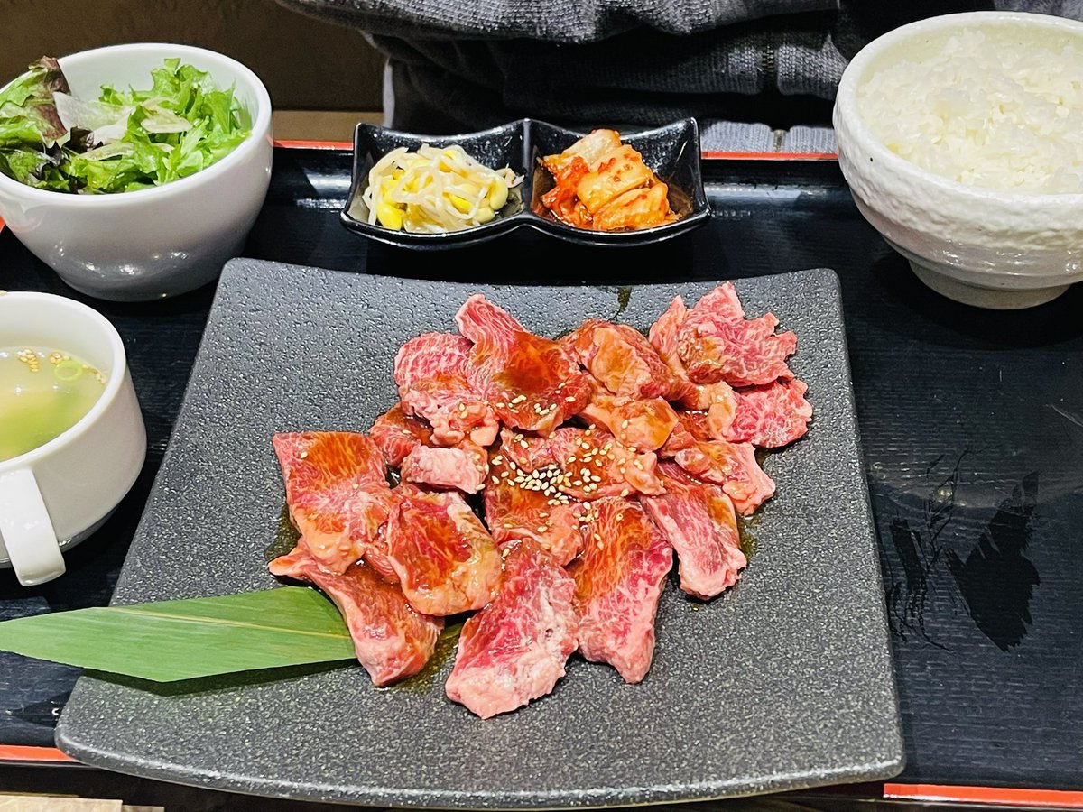 ごえchan tweet media