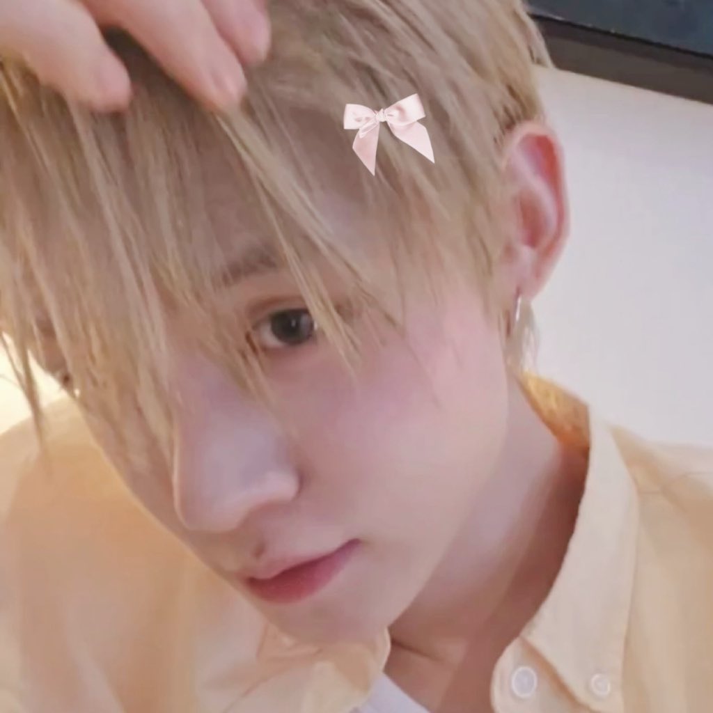 ⋆ 준이 ໒꒱ྀི 𖤐 tweet media