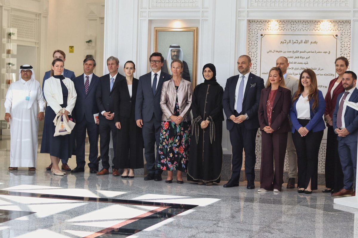 CristianTudorEU's tweet image. Honoured to visit the Shafallah Center for Persons with Disabilities @alshafallah and mark Autism Awareness Month together with EU Member States. A meaningful moment of inclusion, connection and shared values.
#EUinQatar #AutismAwareness #Inclusion #TeamEurope