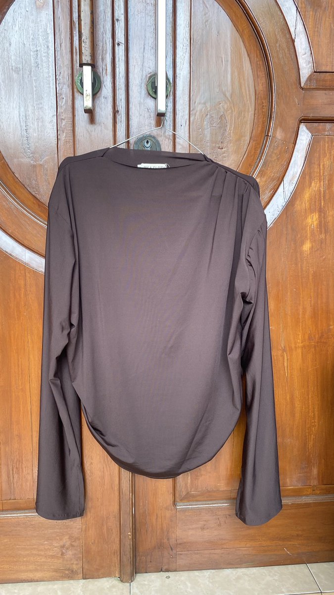 hazelandd's tweet image. Preloved blouse byacloth kiyo series ✨
- like new no defect 
- 1x pemakaian saja
- dijual krn terlalu pendek jadi kurang pede
- 70k nego santai karena masih kayak baru
- bisa oyen pengiriman bekasi 

#bealanja #preloved #blouse #wts #wtb
