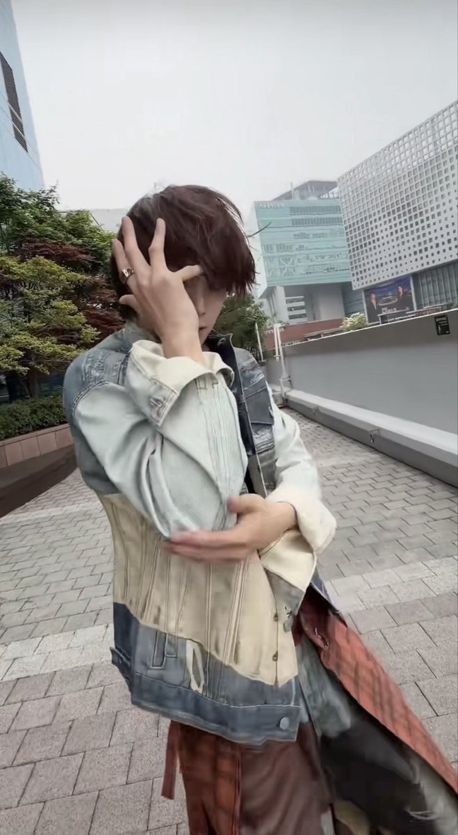 kouharuky's tweet image. 指の先まで神経が行き届いてて
ほんまに好き♡
どこで止めてもほんまに綺麗で
ほんまに好き♡
#andTEAM
#K
#andTEAM_K