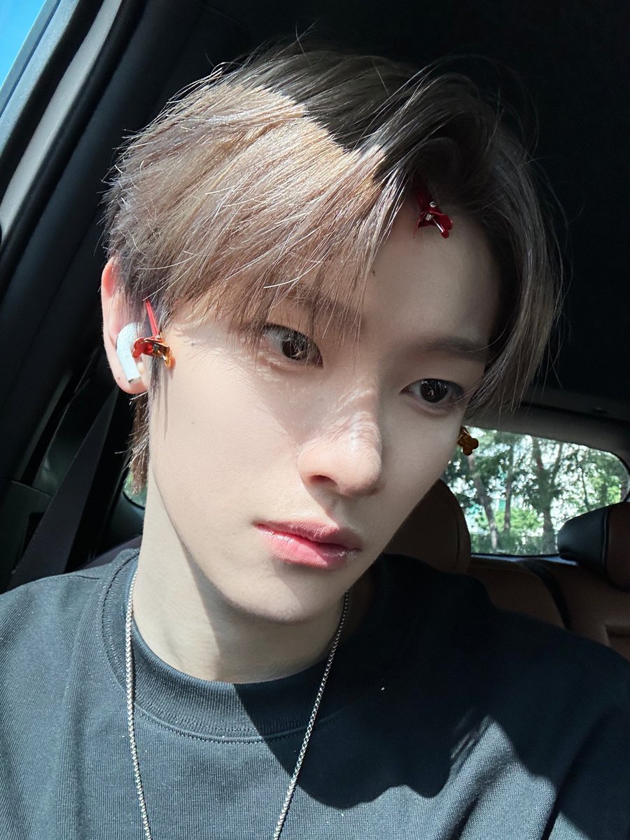 사바 tweet media