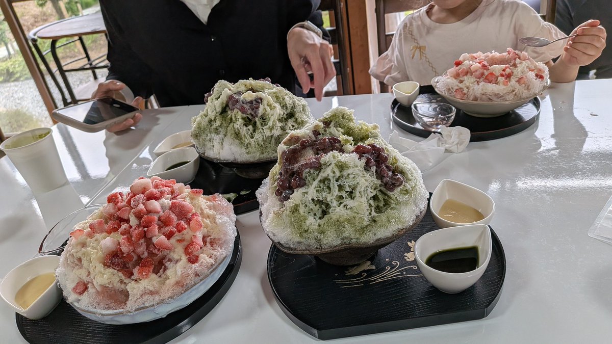 yoo5427s's tweet photo. 今年初めてのかき氷🍧 https://t.co/yHaGa1r0Y0