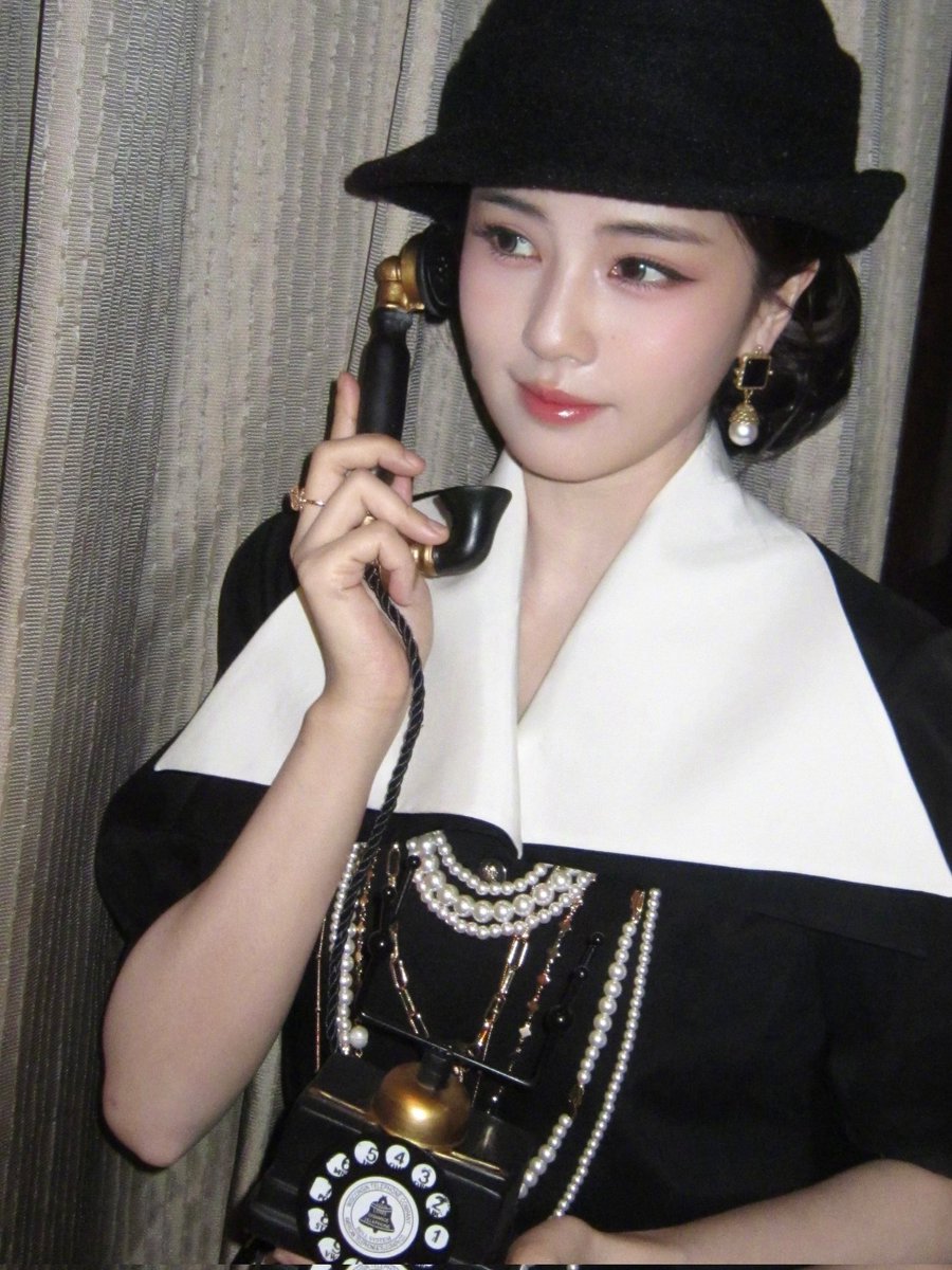鹿人而已 tweet media