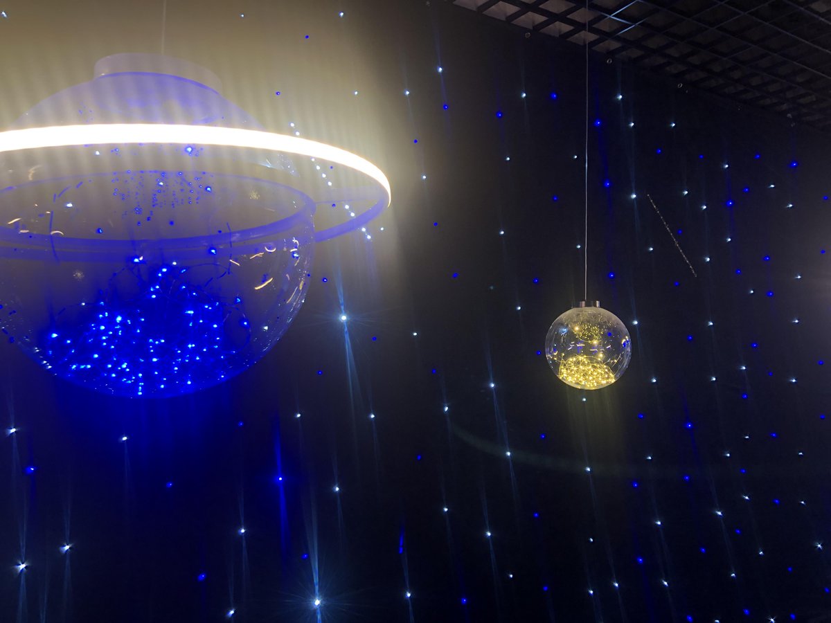Ali95620960's tweet image. "DIY a star constellation jar tonight!  Grab a glass jar, glow paint, u0026 toothpick—dot stars, let dry, add fairy lights. Your cosmic cozy lamp is done!  #DIYCrafts #HomeDecor"