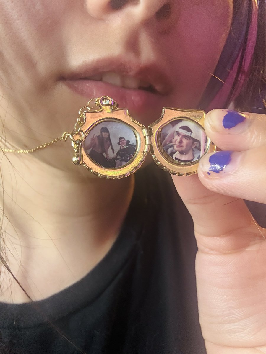 Sushimewew's tweet photo. Don’t forget to be grateful for those who changed your life for the better. https://t.co/mAYa2ra6Nd