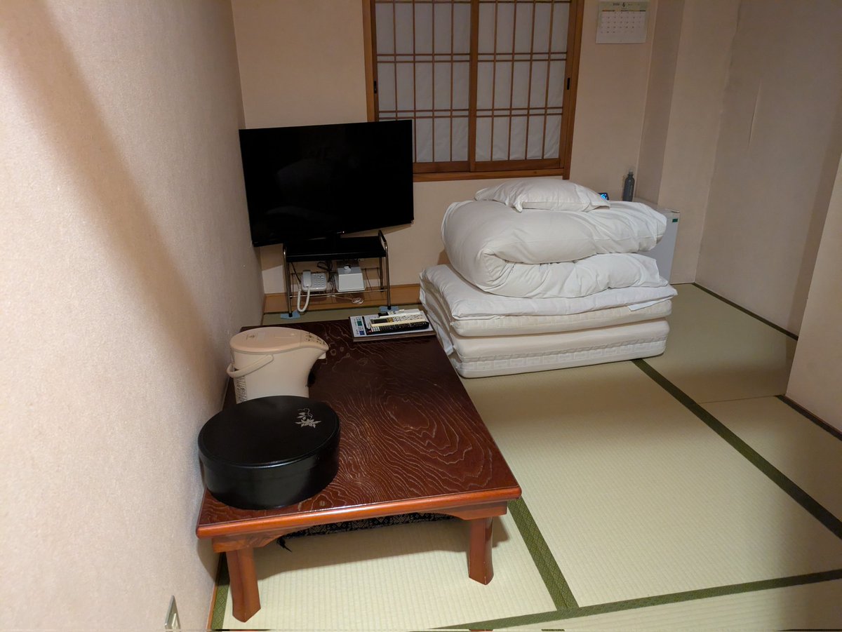 ハクタク tweet media