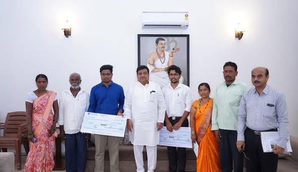 M B Patil tweet media