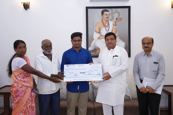 M B Patil tweet media