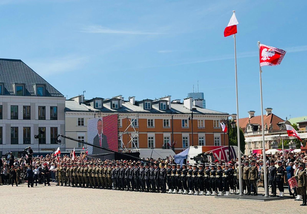 Georgia in Poland tweet media