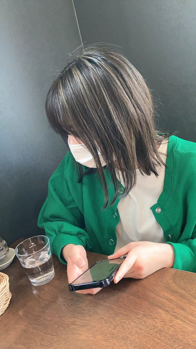 妻の体 tweet media