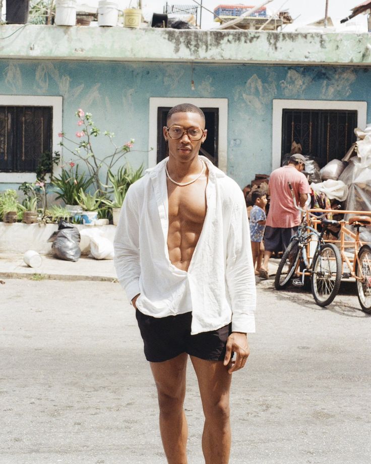 Simon04440's tweet image. #uniform shorts edition