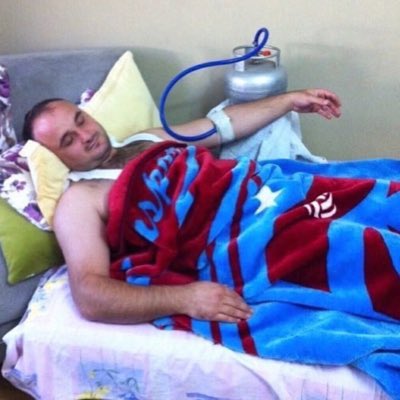 Ömer λ tweet media