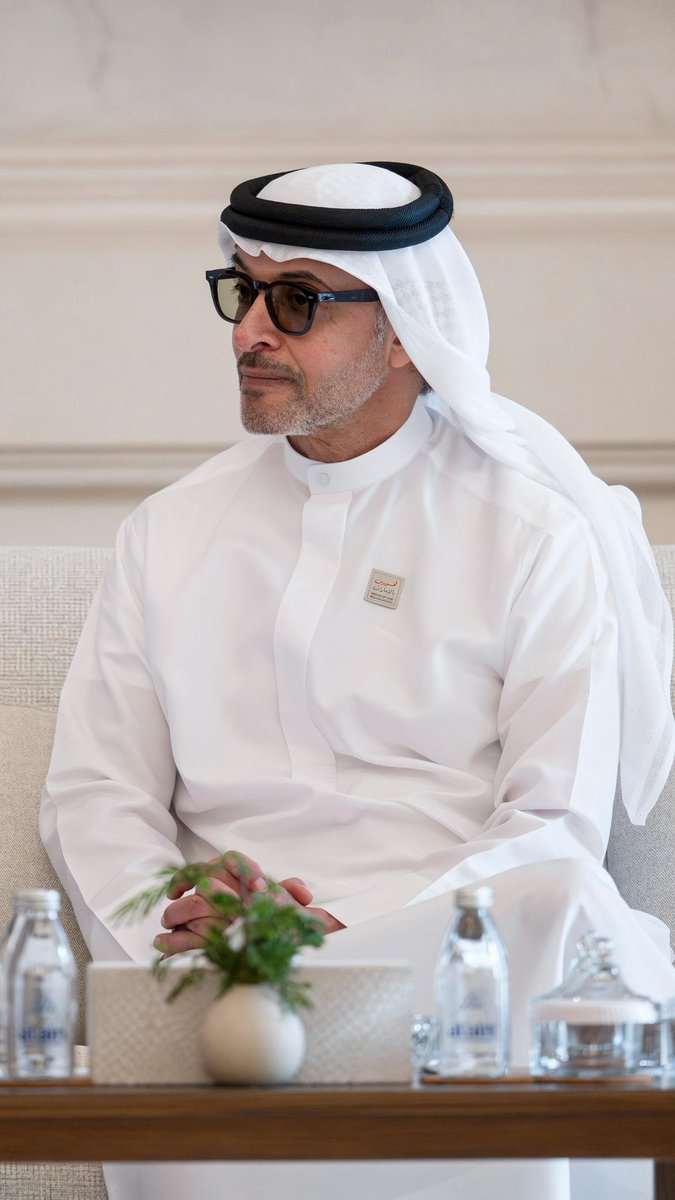 سمو العز و الطيب 
سيدي #هزاع_بن_زايد