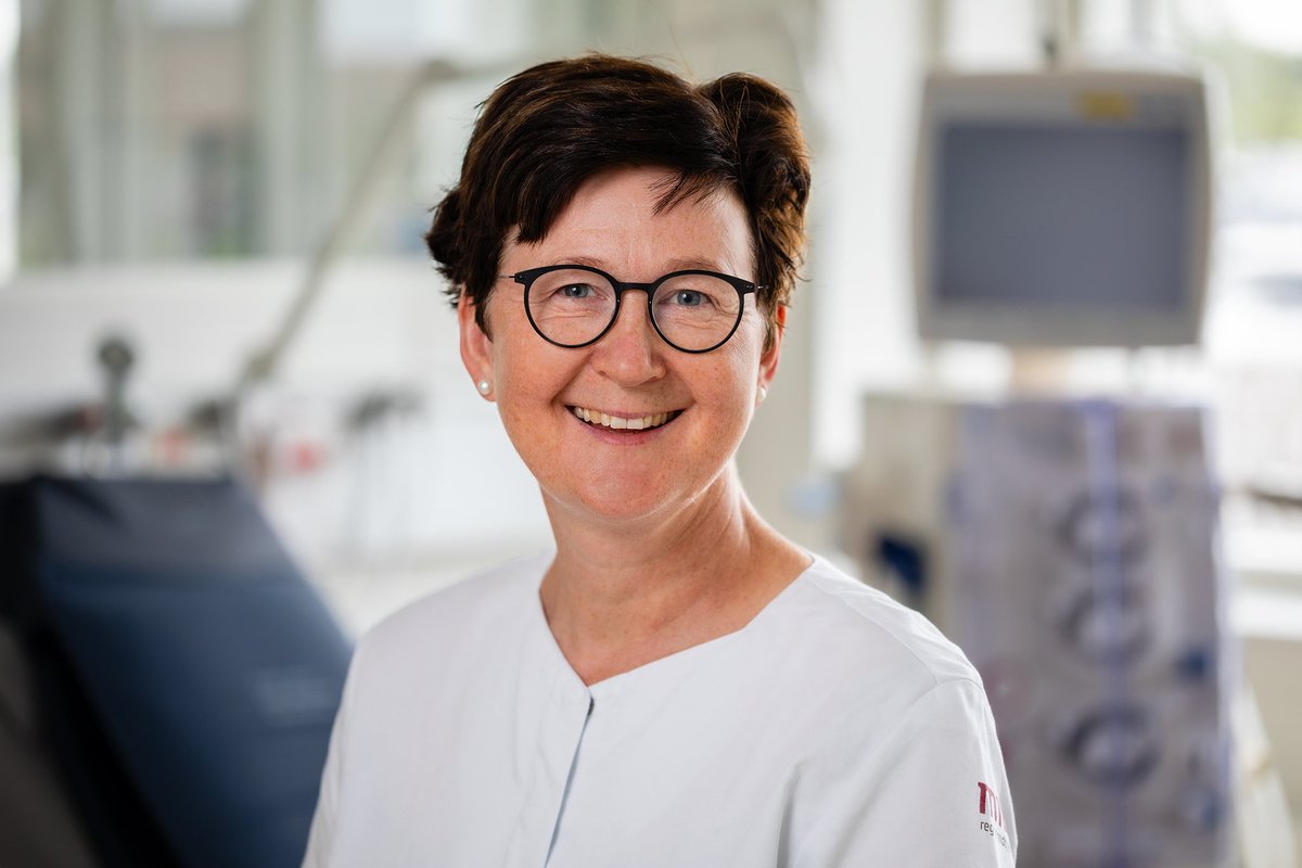 EDTNAERCA's tweet photo. Meet Our Volunteers 💚
Featuring: @jmfinderup , Scientific Program Chair
📍Aarhus, Denmark

Jeanette Finderup has over 30 years of experience in nephrology nursing and is currently a Clinical Nurse Specialist at Aarhus University Hospital and Professor in patient involvement at Aarhus University, Denmark. Her clinical and academic work focuses on patient involvement, with a particular emphasis on engaging patients and their relatives in shared decision-making, treatment, and care, as well as supporting individuals in managing their own health.

She serves as Vice President of the Danish Society for Nephrology Nurses and has been actively engaged with EDTNA/ERCA since attending her first conference in Florence, Italy, in 2007. Since then, she has contributed regularly to the annual conferences through poster and oral presentations. She has also served as a national Brand Ambassador for EDTNA/ERCA in Denmark and has been a member of the Scientific Board since 2018.

In her new role as Scientific Programme Chair, she brings extensive clinical expertise, academic leadership, and a strong commitment to advancing person-centred care and professional development within the kidney community.

#EDTNAERCA #MeetOurVolunteers #RenalNursing #NursingExcellence #KidneyCare #Teamwork