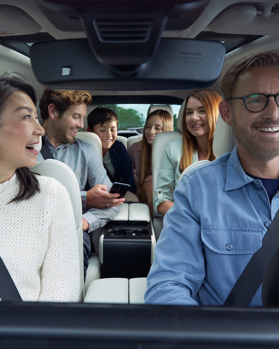 Mazda España tweet media