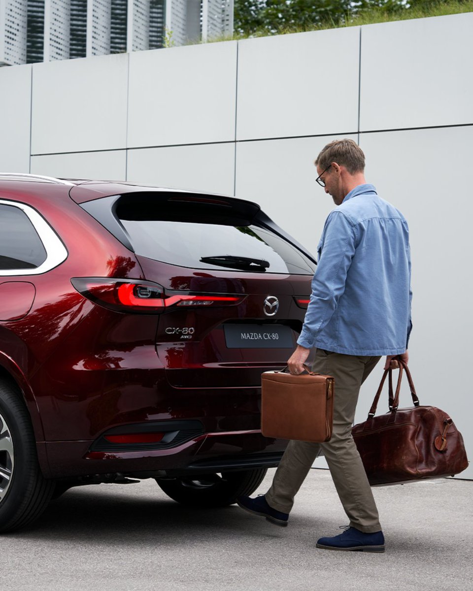 Mazda España tweet media
