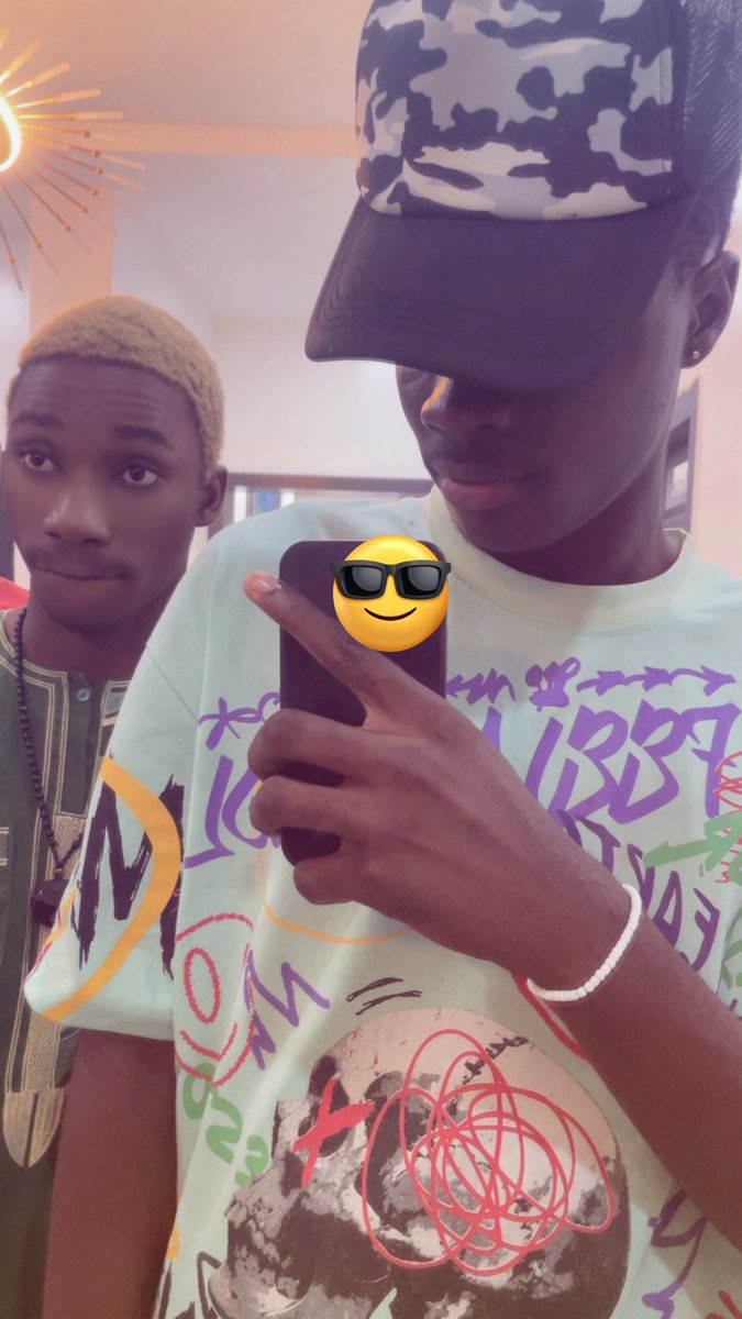 nickeym41's tweet photo. Hiii https://t.co/CLoAtTb2HF