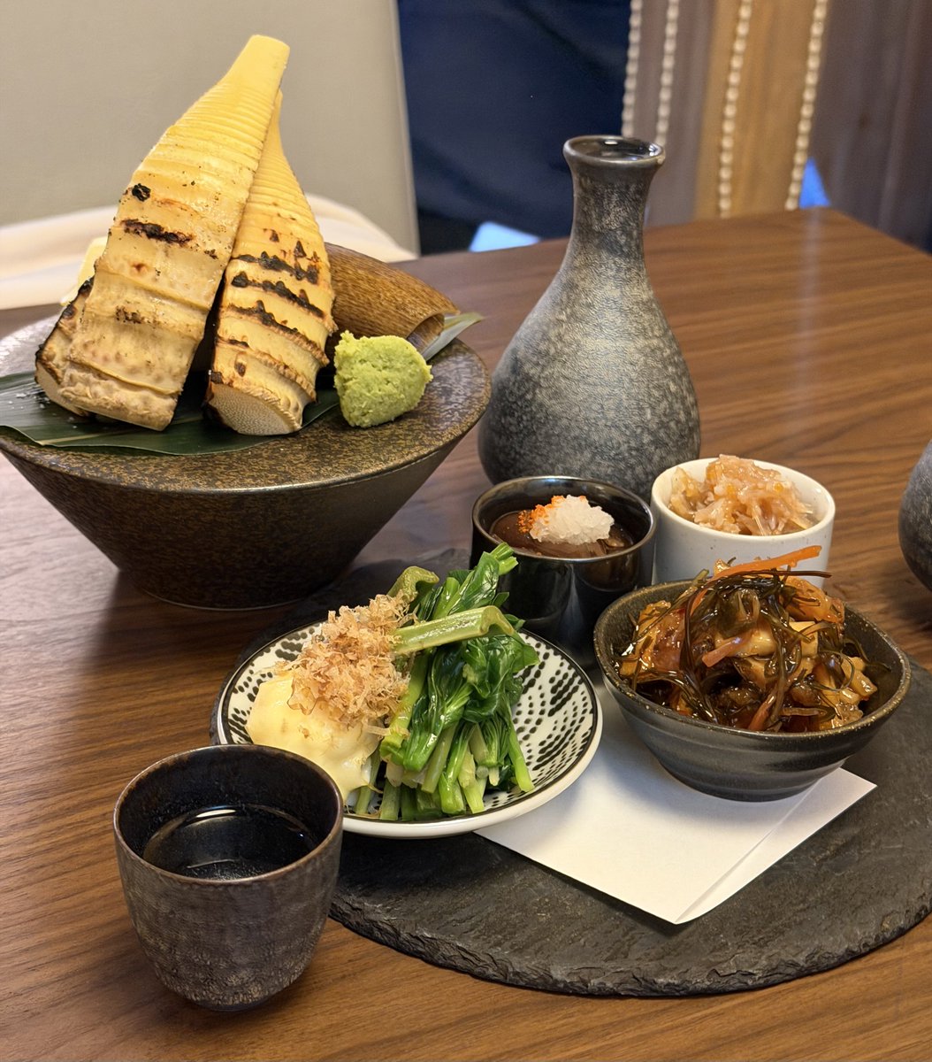 saohira tweet media