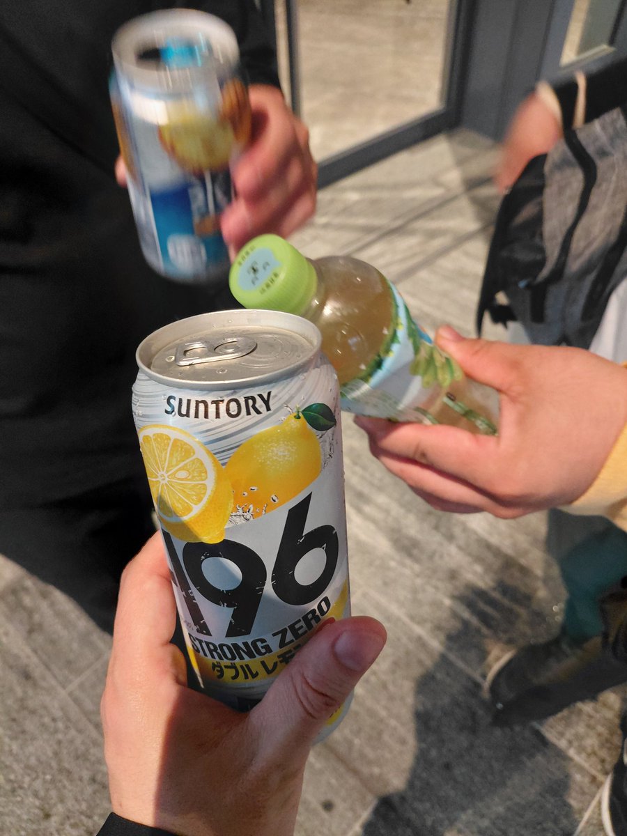 nawono tweet media