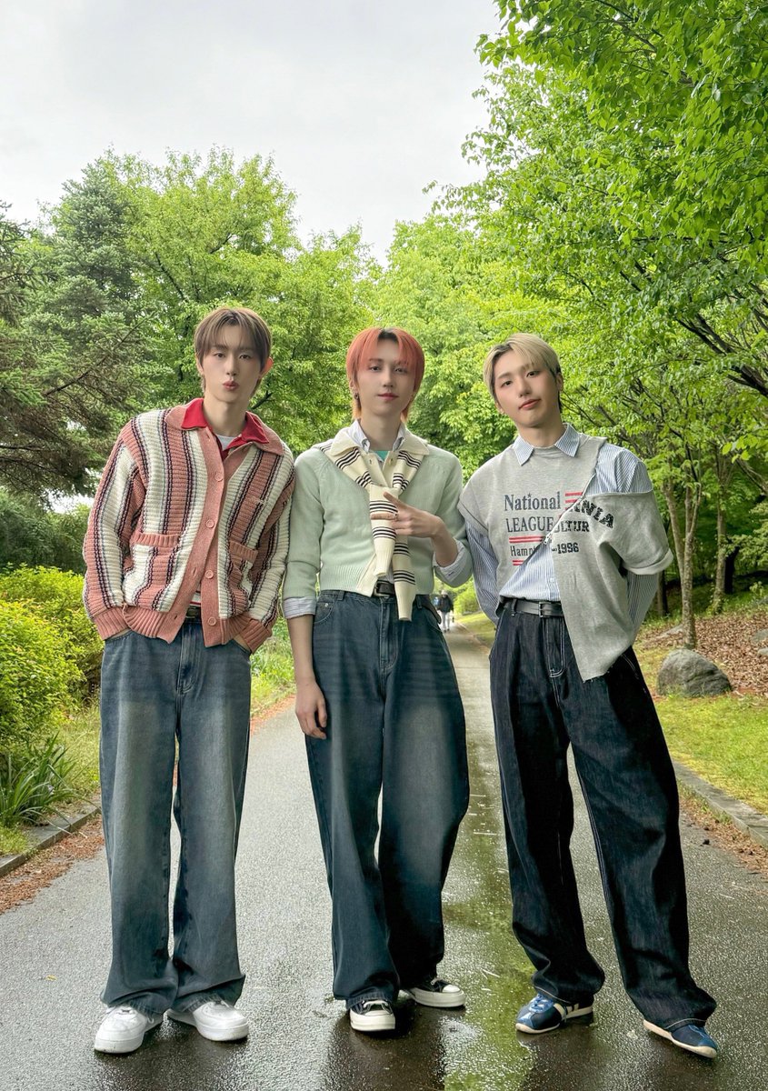 mont_official tweet media