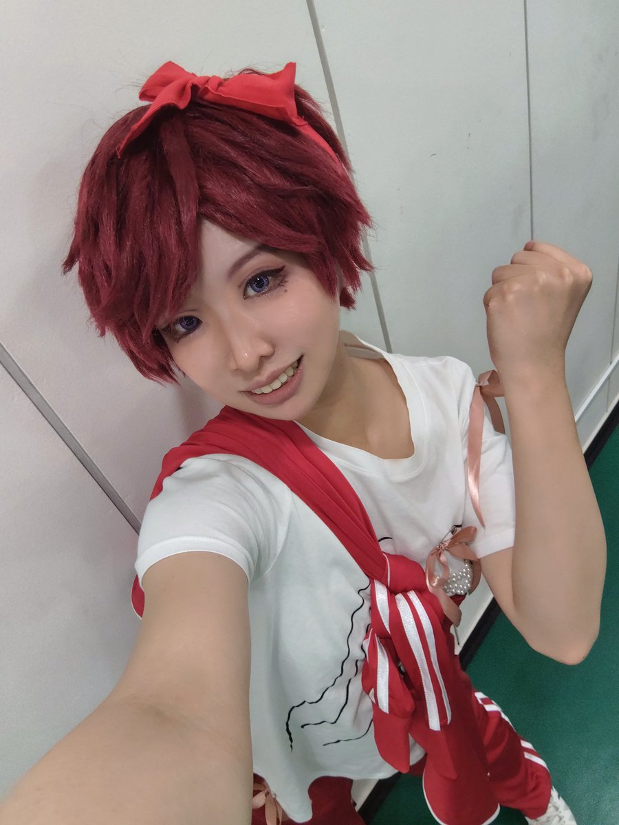 あやパン tweet media