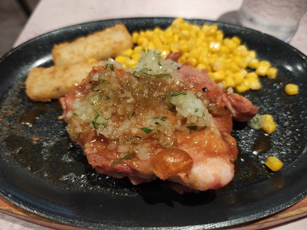 モブおじさん tweet media