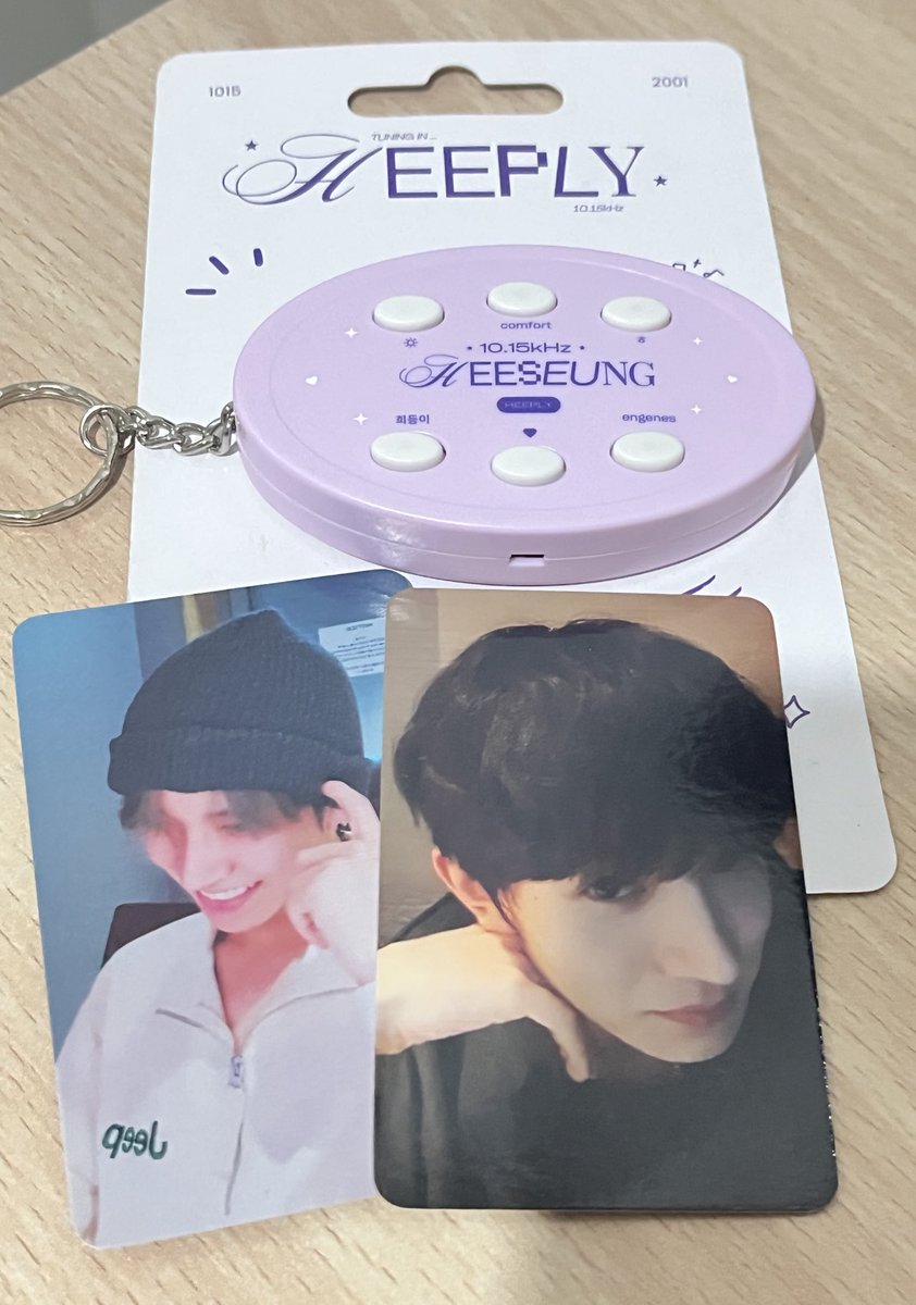 priohs's tweet photo. love mail 💌

thank you so much, @cartbyseri! my heeseung kr arrived safe! until next time 💘

#fromseri https://t.co/O9SNAieBDv