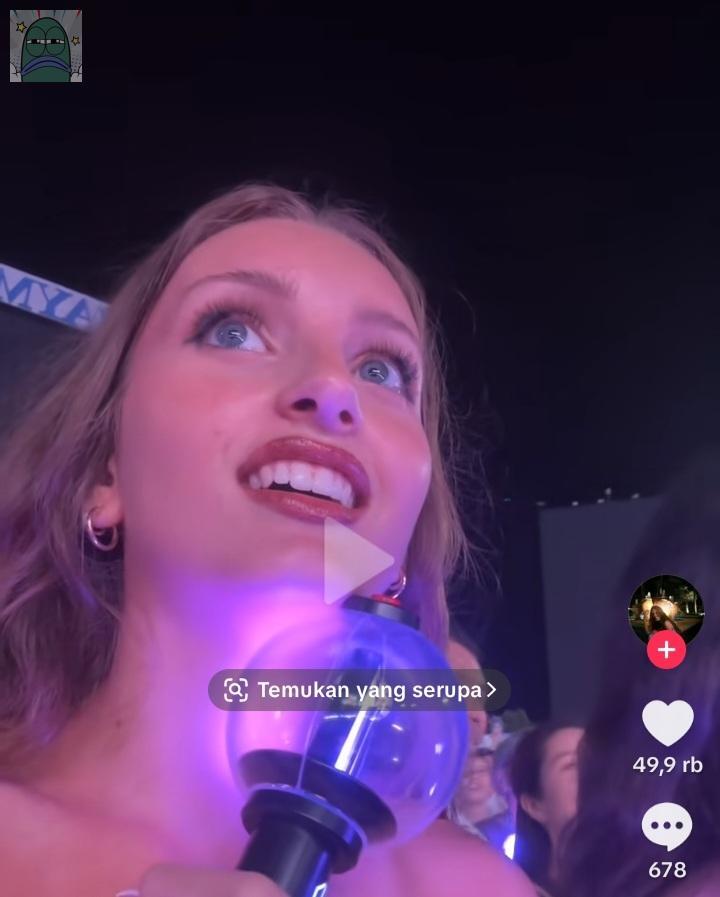 Tanyarlfes tweet media
