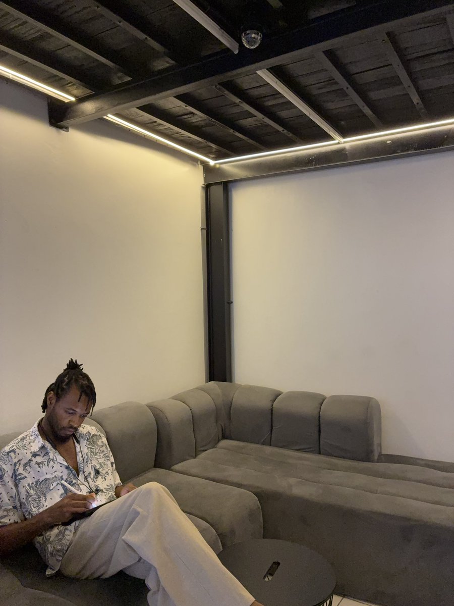 Daniel Obuté🎙️ tweet media
