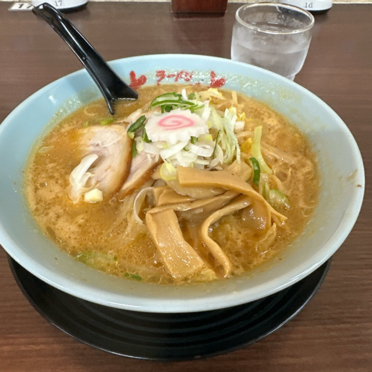 なかば tweet media