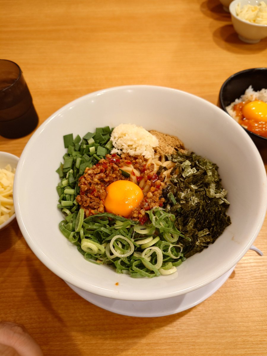 CNobuchika's tweet photo. 大勝利の味、美味しいですアニキ😭 https://t.co/oa5Pq9WOmT