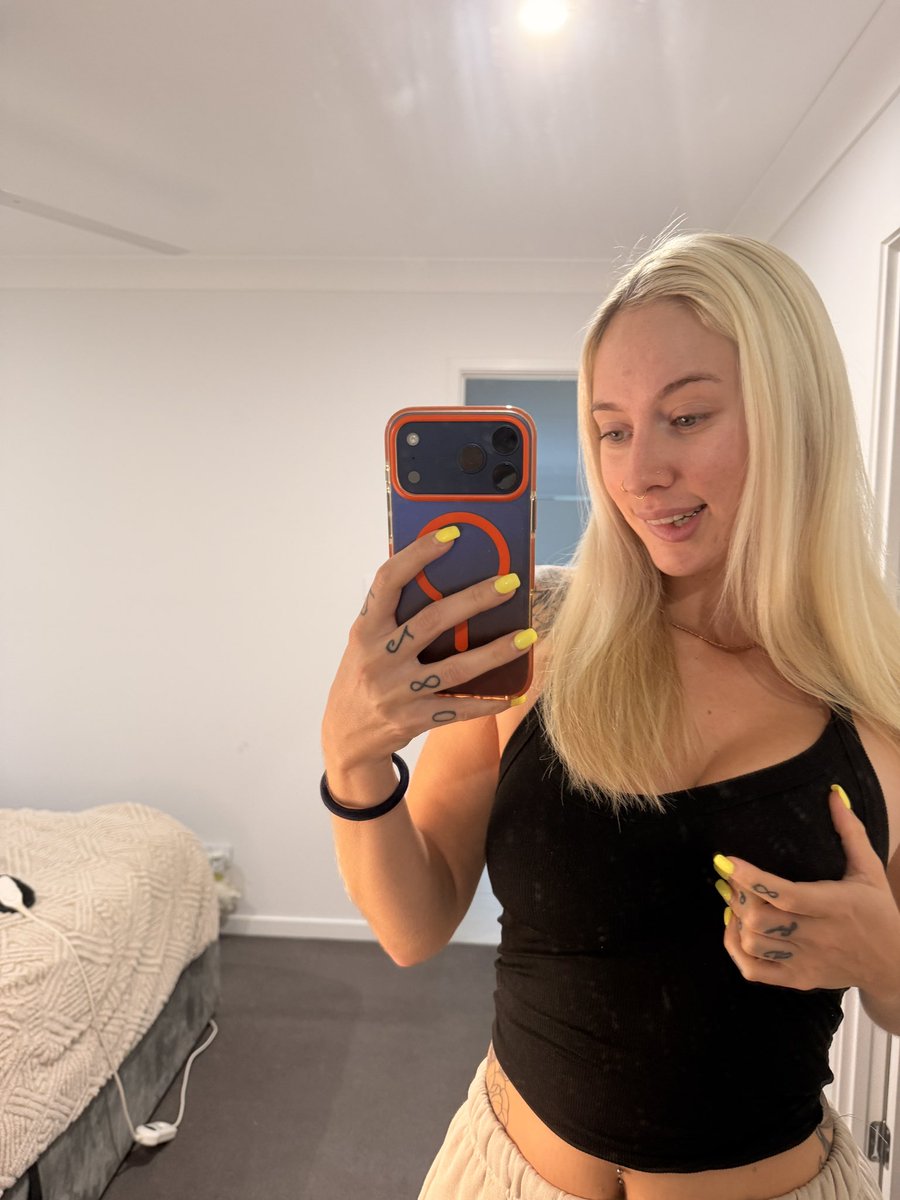 MADDYJBBY tweet media