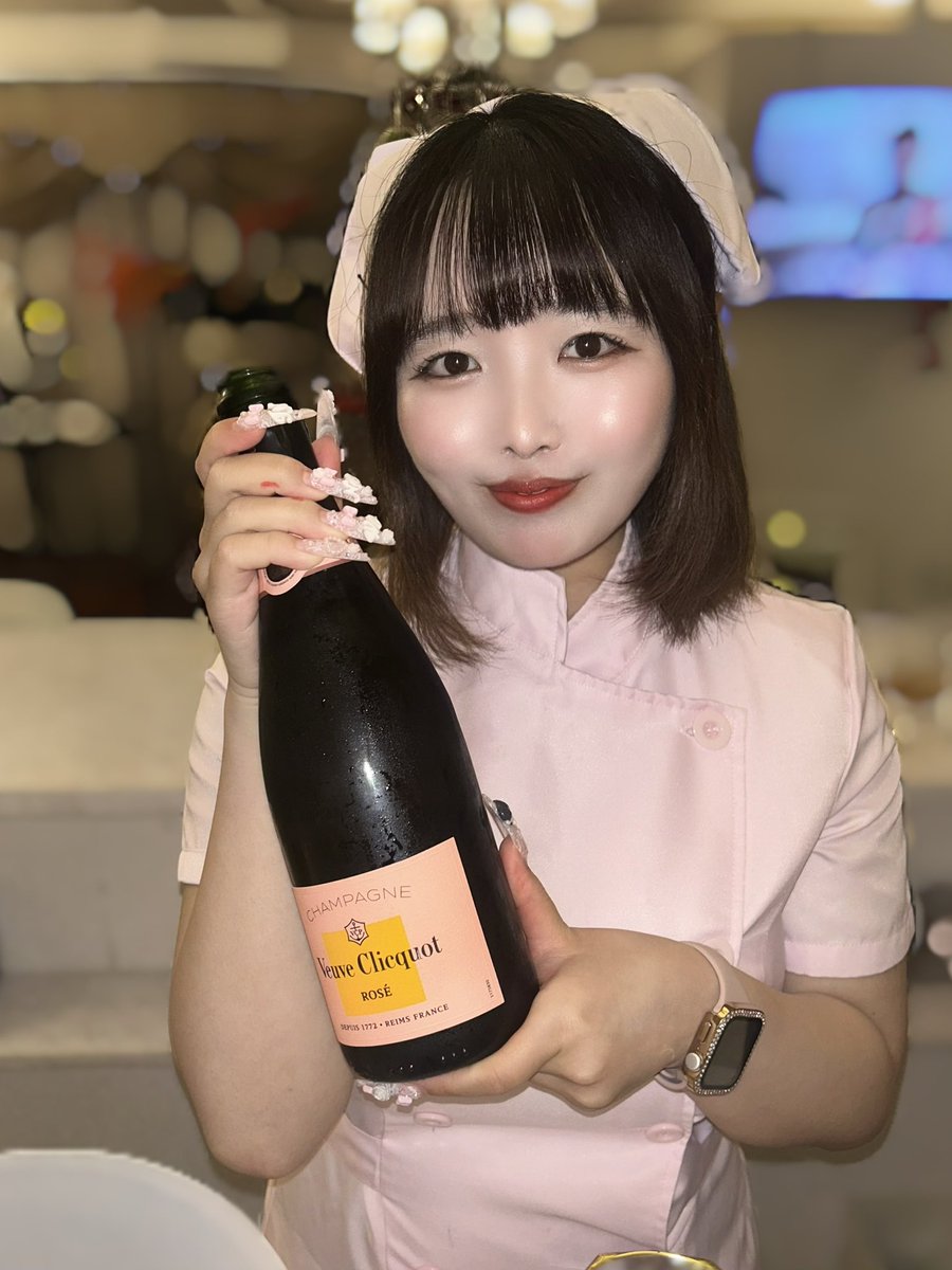 EMPEROR(エンペラー)秋葉原コンカフェ 【メイドさん募集中！】 tweet media