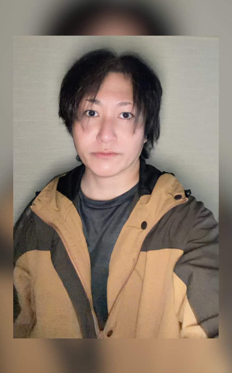 te_tsu_ya0315's tweet image. 先週の月曜日に注文した
DIESEL CLUB CARDの、
ポイント交換アイテムを取りに💨
受け取り期間が明日迄やったし‼︎

3月のあの出来事以来久し振りに‥
電車🚆に乗ったwww

e.m.にも顔出したけど…
やっぱり痩せましたネって。
めっちゃ食べてるんやけども💦
#diesel
