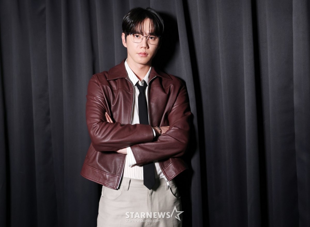 2026.05.03. Starnews Interview (2) https://t.co/dHQW56TFQN Lee Junyoung ...