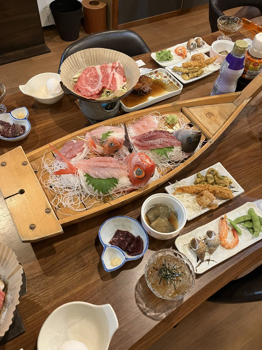 dam_RN23N's tweet photo. 伊豆ツーリング(民宿美浜に宿泊)
本日は伊豆の方へお泊まりツーリングです😊富士山は拝めたし海を眺めながらビールも飲めたし行く度に宿のご飯も美味しいし幸せです👍
(2026/5/03) https://t.co/nw2BmuN4K7