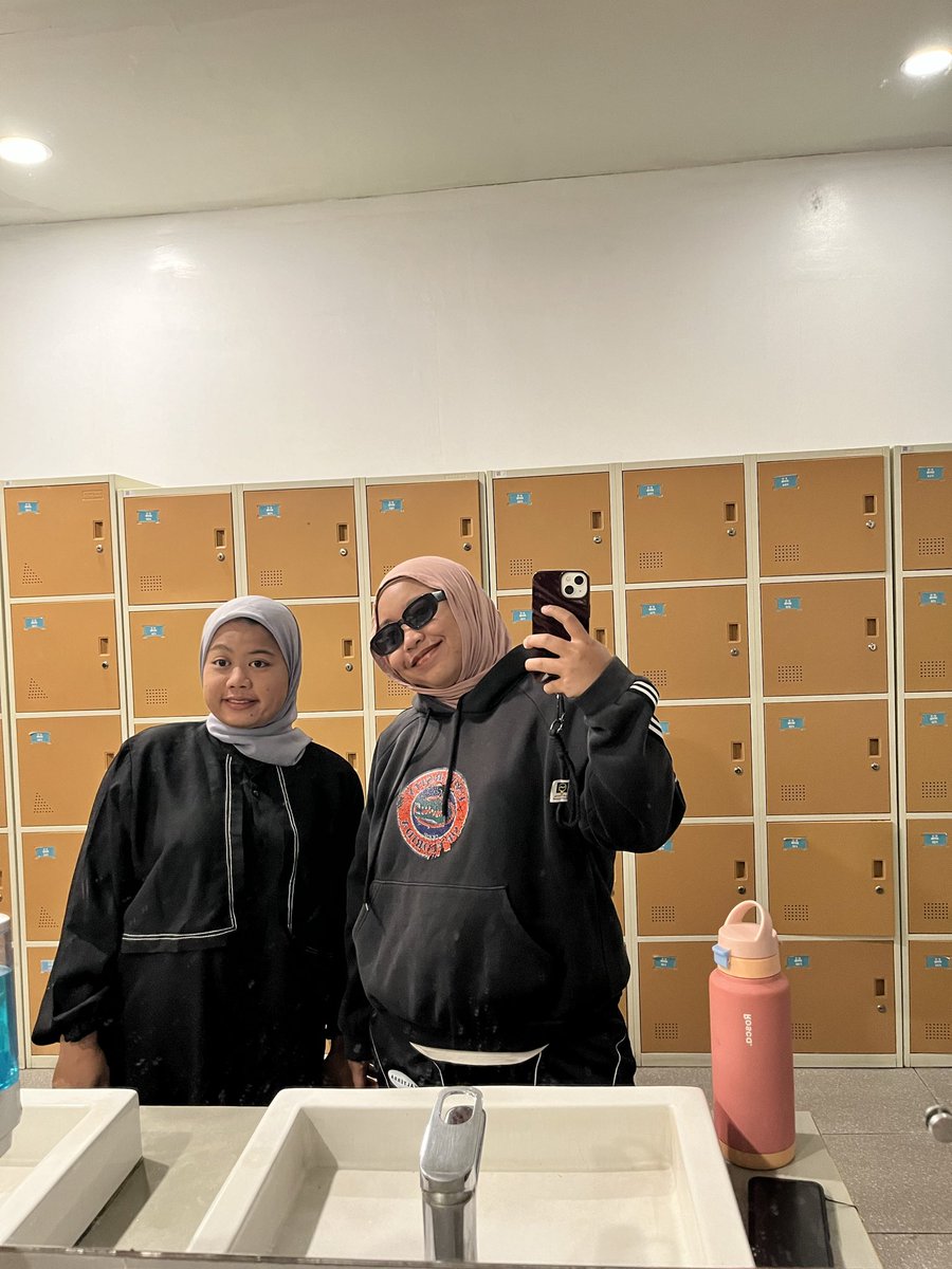 figiyogo_'s tweet photo. Pedes bgt day one sama PT😭 https://t.co/DDew5owPo1